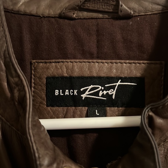 Pic model size M - Picture 2 of 3